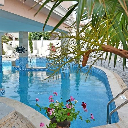 Sirena Palace Family Hotel Obzor Luaran gambar