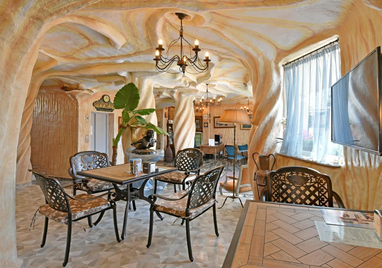 Sirena Palace Family Hotel Obzor Luaran gambar