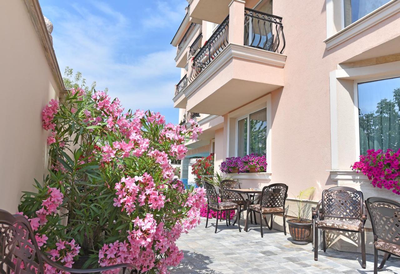 Sirena Palace Family Hotel Obzor Luaran gambar