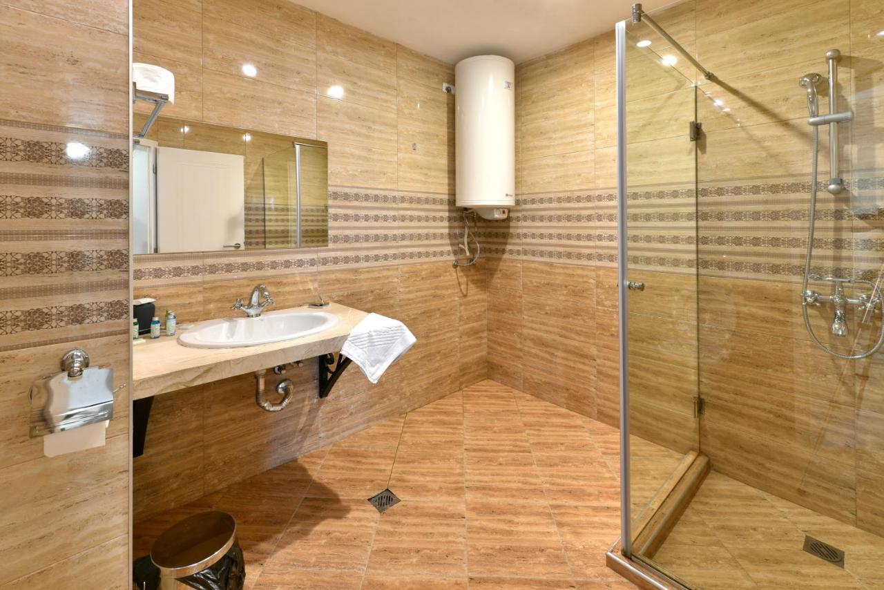 Sirena Palace Family Hotel Obzor Luaran gambar