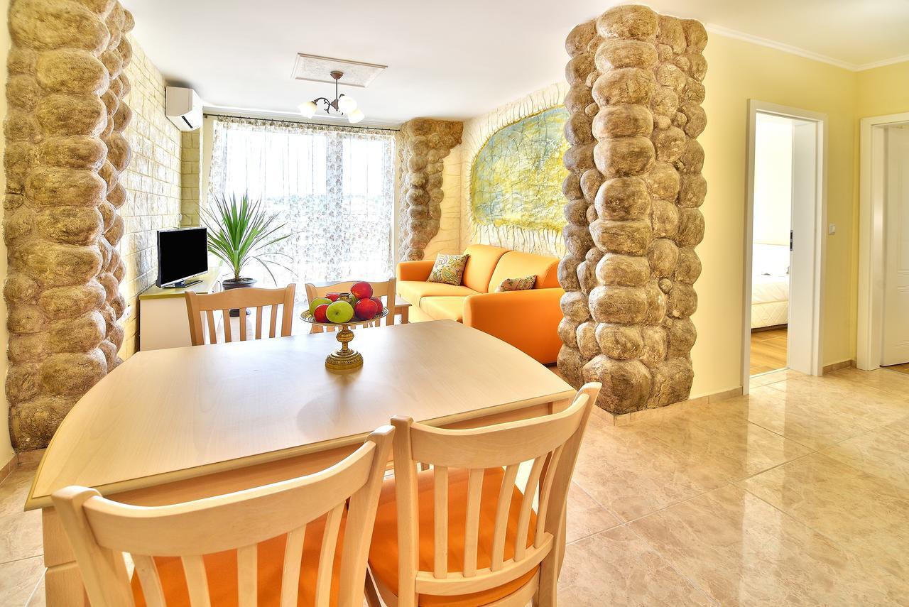 Sirena Palace Family Hotel Obzor Luaran gambar