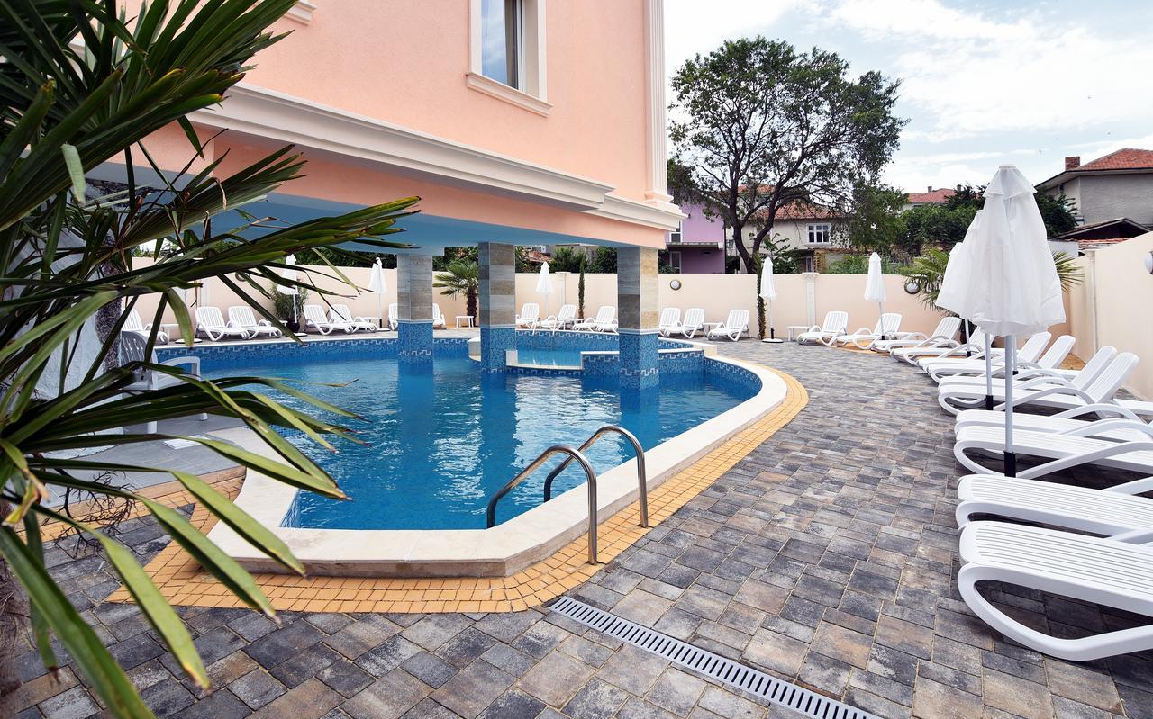 Sirena Palace Family Hotel Obzor Luaran gambar