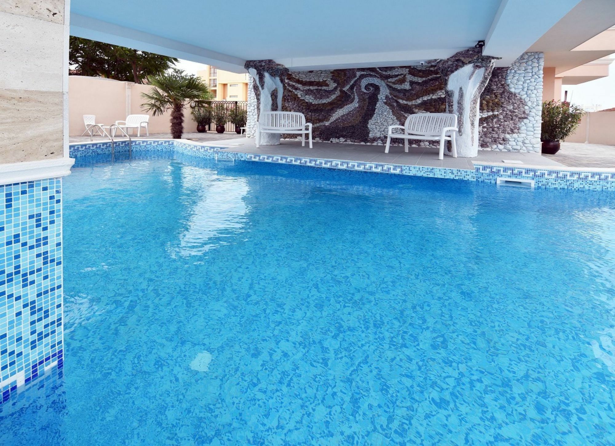 Sirena Palace Family Hotel Obzor Luaran gambar