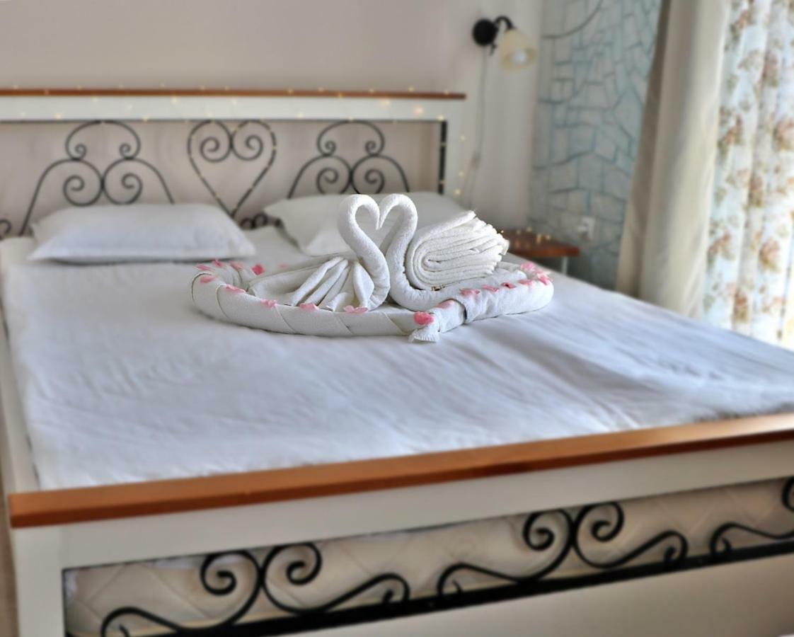 Sirena Palace Family Hotel Obzor Bilik gambar
